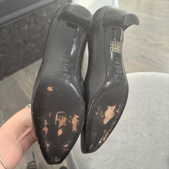 Charles Jourdan small heel leather shoes - Picture 3 of 5